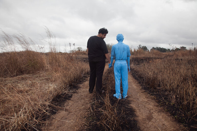  / Foto Naufus Ramírez-Figueroa, Fantasma Amigable, 2012. Production picture. Photography by Byron Mármol.