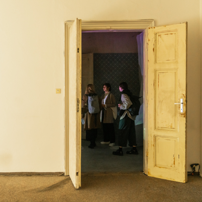 vnitro – exhibition of contemporary art (2024)